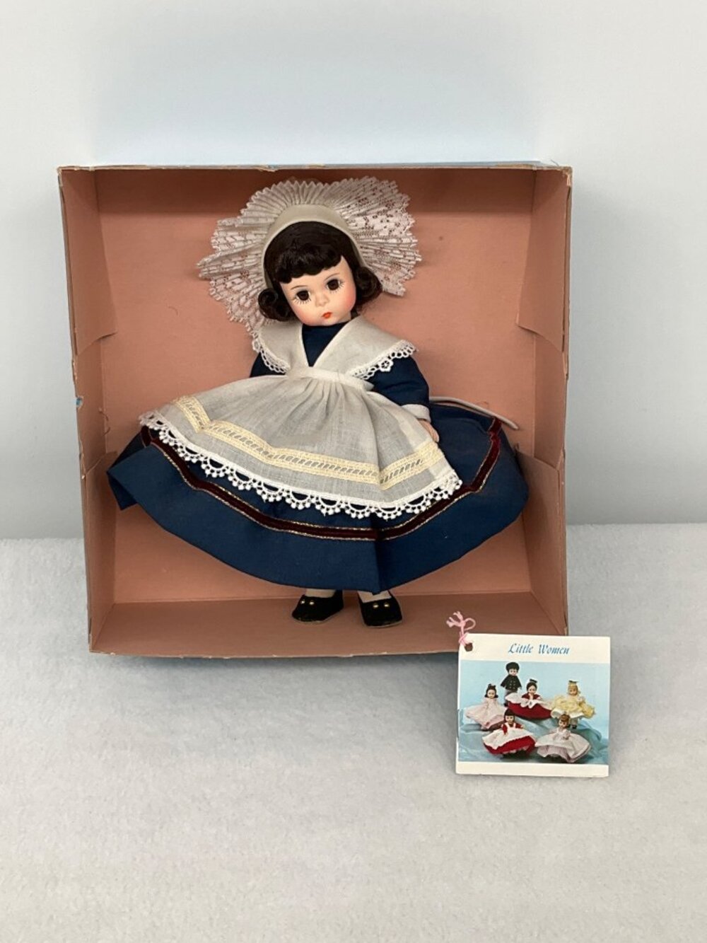 Madame Alexander France 552 International Doll In Box With Tag